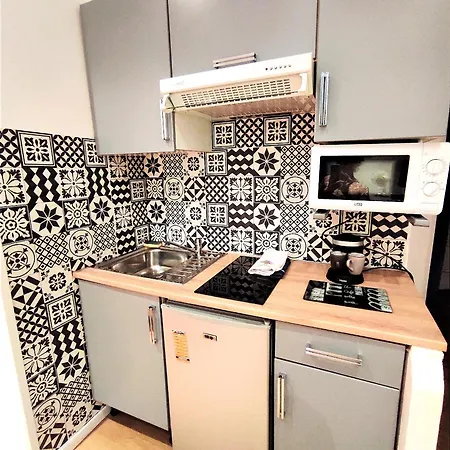 Apartamento Le Petit Oasis Dans Maison Nicoise Calme Proche *