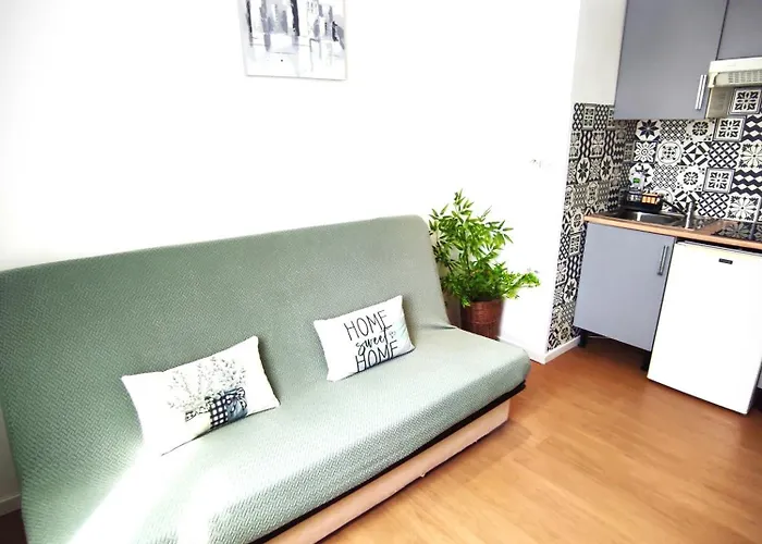 Apartment Le Petit Oasis Dans Maison Nicoise Calme Proche
