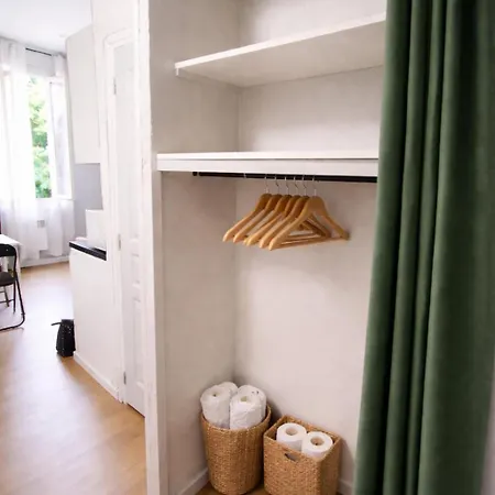Appartement Le Petit Oasis Dans Maison Niçoise Calme Proche